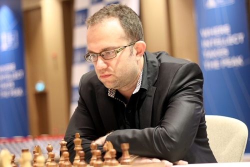Pavel Eljanov held a draw against Hikaru Nakamura and qualified for the Semifinal
