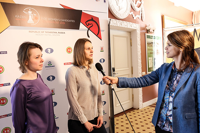 m 20190609 R08 452 Anna Mariya Muzychuk Eteri Kublashvili