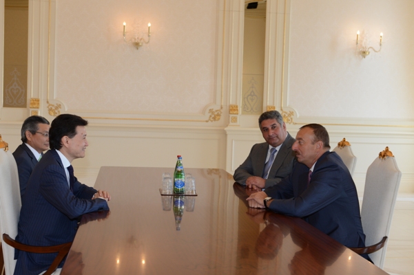 Ilyumzhinov_in_BAku