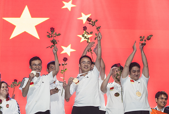 r closing china 003