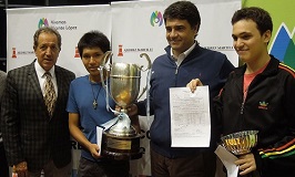 La Copa de Cori y la norma de Pichot junto a Petrucci y Macri top