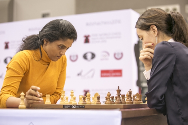 dohachess2016 blitz1 byEmelianova 4Y3A8136