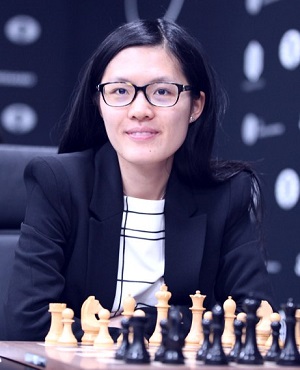 Hou Yifan2