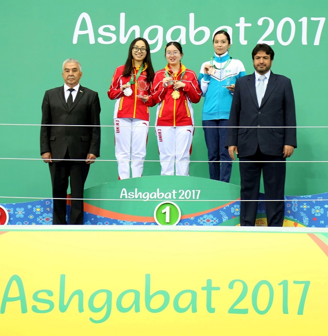 AIMAG Individual Women