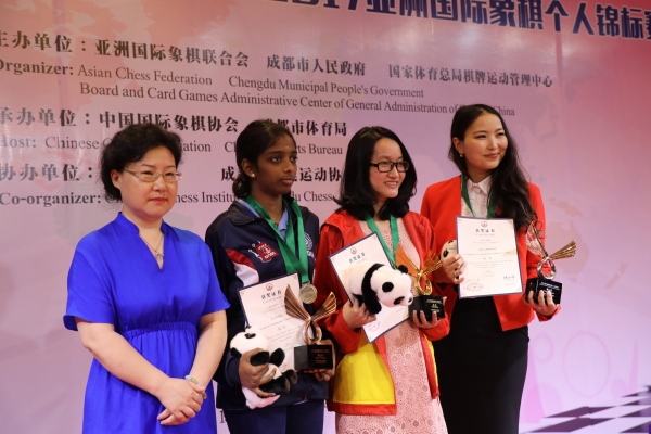 AsianWomen2017
