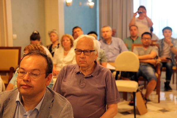Our Honor guest Anatoly Bykhovsky