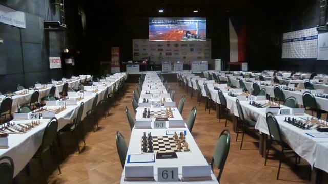 Playing hall
