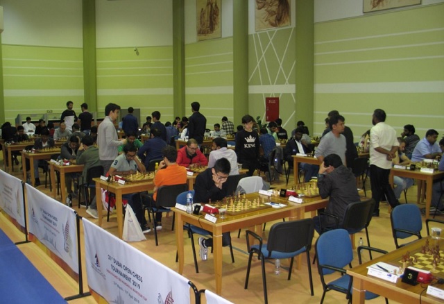 playing hall