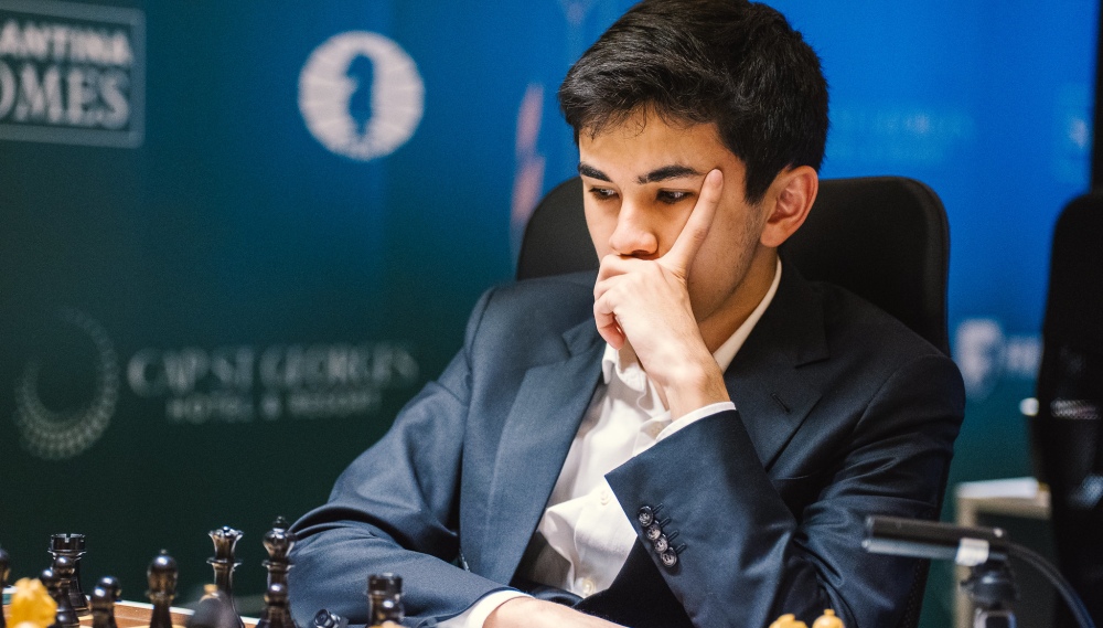 Candidates clash: Sindarov breaks away, Caruana falls behind
