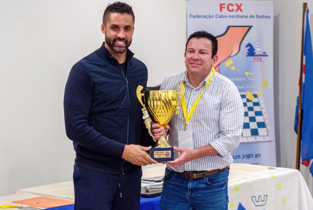 مارینو اورتگا قهرمان شطرنج جهان در مسابقات قهرمانی ملی قپ ورد