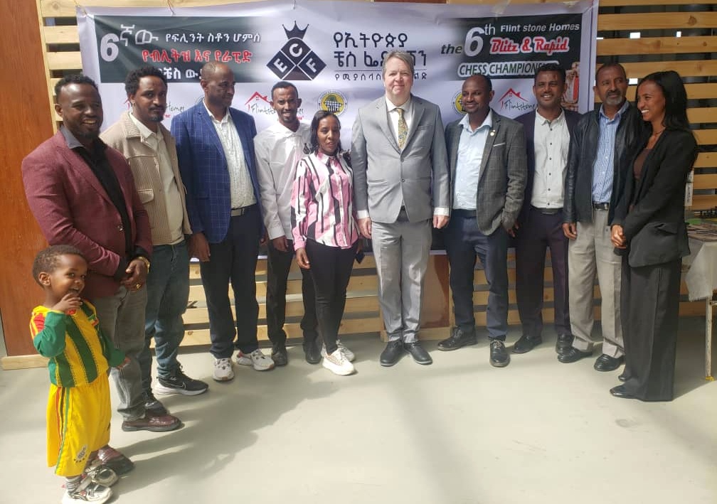 نایجل شورت مدیر توسعه شطرنج فیده در سفر به اتیوپی برای توسعه مسابقات شطرنج